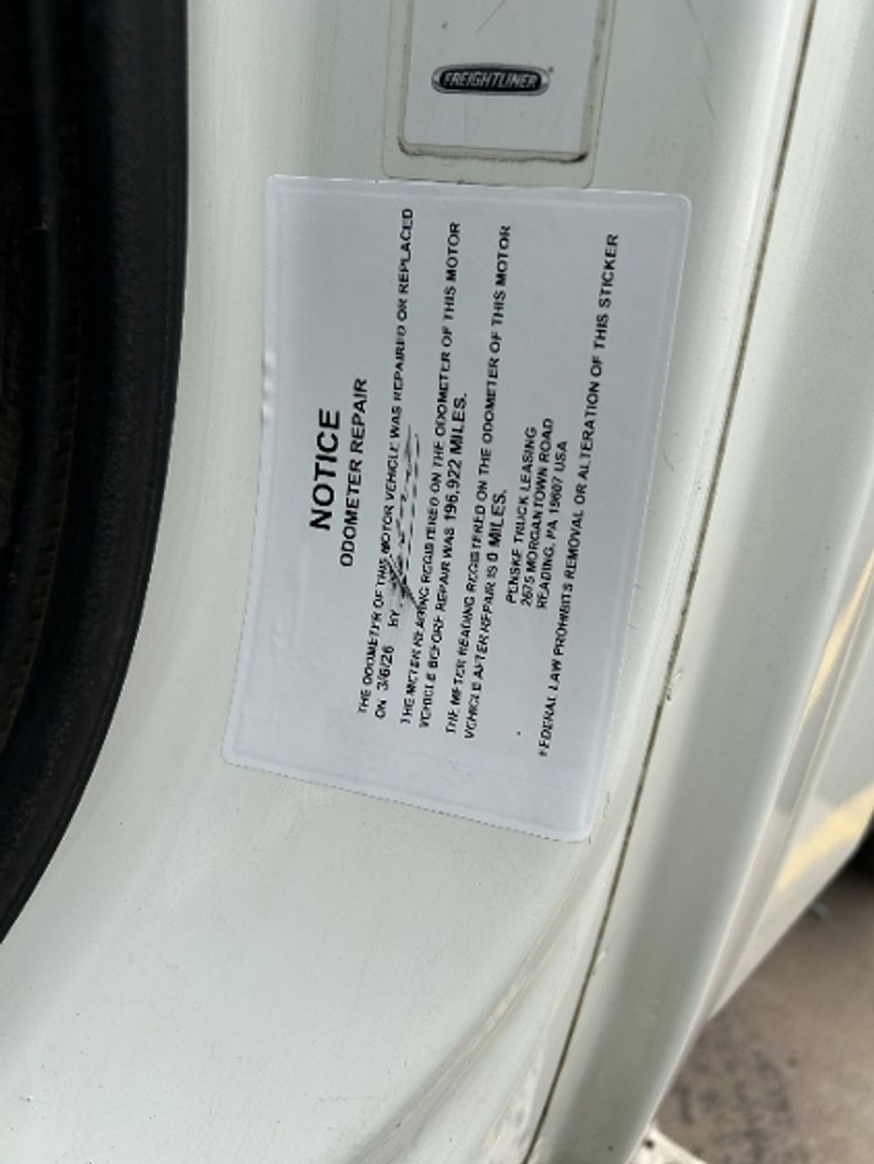 Day Cab Tractor-Heavy Duty Tractors-Freightliner-2016-Cascadia 12564ST-Greeley-CO-196,973\n\t\tmiles-$ 29,250 - Image 17