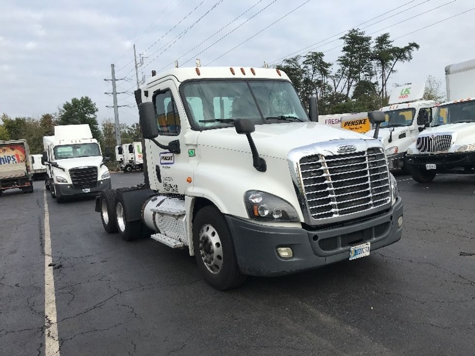 Your Next Used 2016 Freightliner Cascadia 12564ST, 149149, Is For Sale