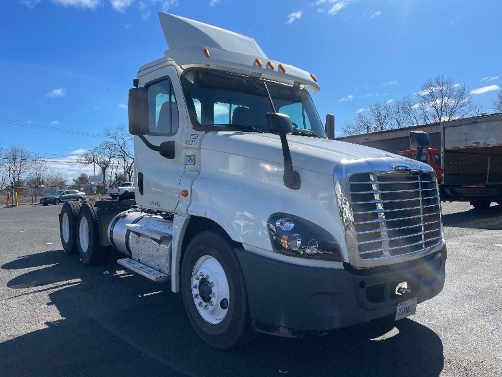 Your Next Used 2016 Freightliner Cascadia 12564ST, 148219, Is For Sale