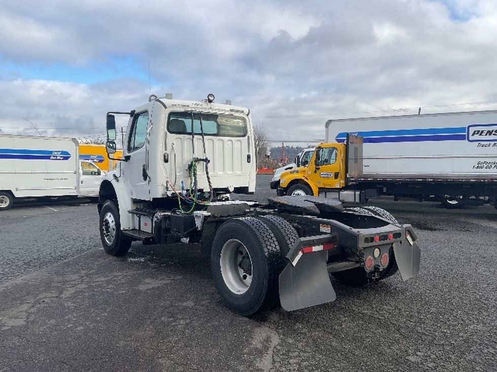 Day Cab Tractor-Heavy Duty Tractors-Freightliner-2016-M2-Tacoma-WA-219,547\n\t\tmiles-$ 42,000 - Image 5