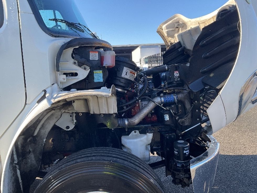 Day Cab Tractor-Heavy Duty Tractors-Freightliner-2016-M2-Tacoma-WA-265,679\n\t\tmiles-$ 41,250 - Image 15