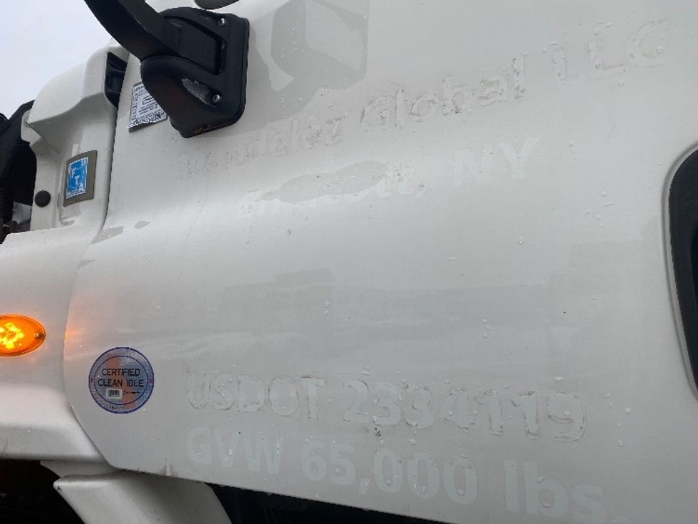 Day Cab Tractor-Heavy Duty Tractors-Freightliner-2017-Cascadia 11342ST-Albany-NY-539,416\n\t\tmiles-$ 20,000 - Image 20