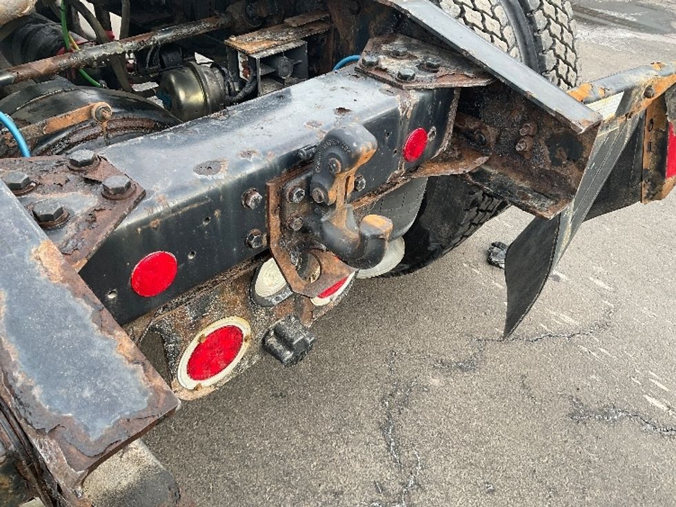 Day Cab Tractor-Heavy Duty Tractors-Freightliner-2017-Cascadia 11342ST-Binghamton-NY-547,137\n\t\tmiles-$ 18,500 - Image 18