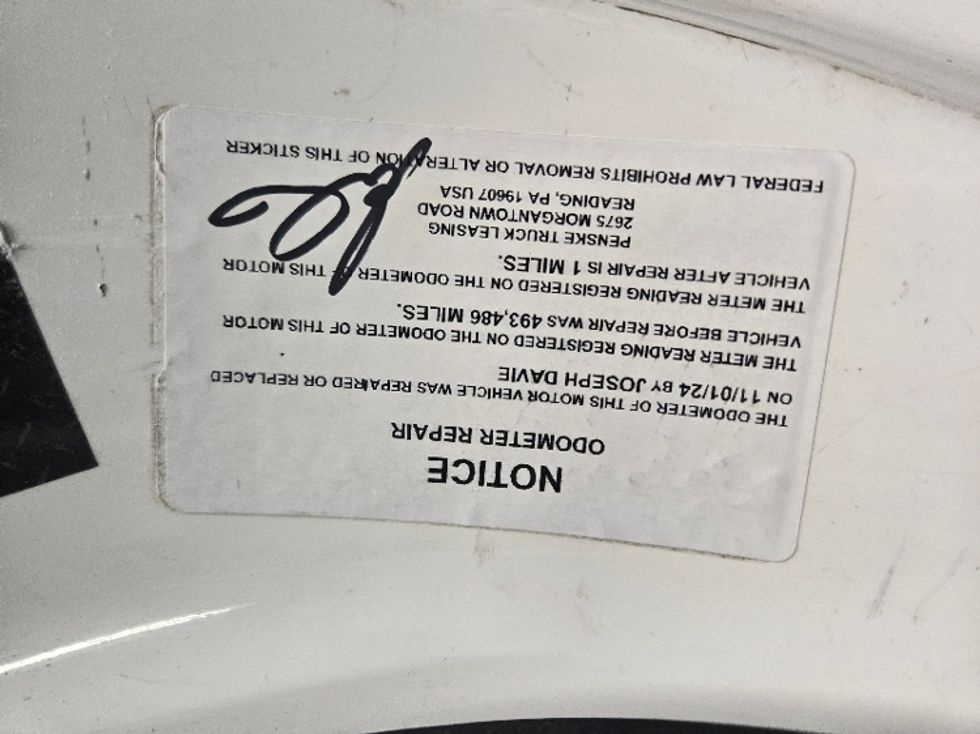 Day Cab Tractor-Heavy Duty Tractors-Freightliner-2017-Cascadia 11342ST-Binghamton-NY-568,398\n\t\tmiles-$ 18,000 - Image 19