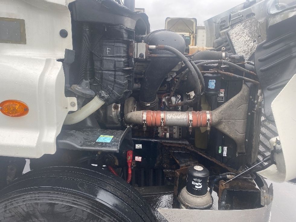 Day Cab Tractor-Heavy Duty Tractors-Freightliner-2017-Cascadia 11342ST-Binghamton-NY-576,601\n\t\tmiles-$ 17,750 - Image 15