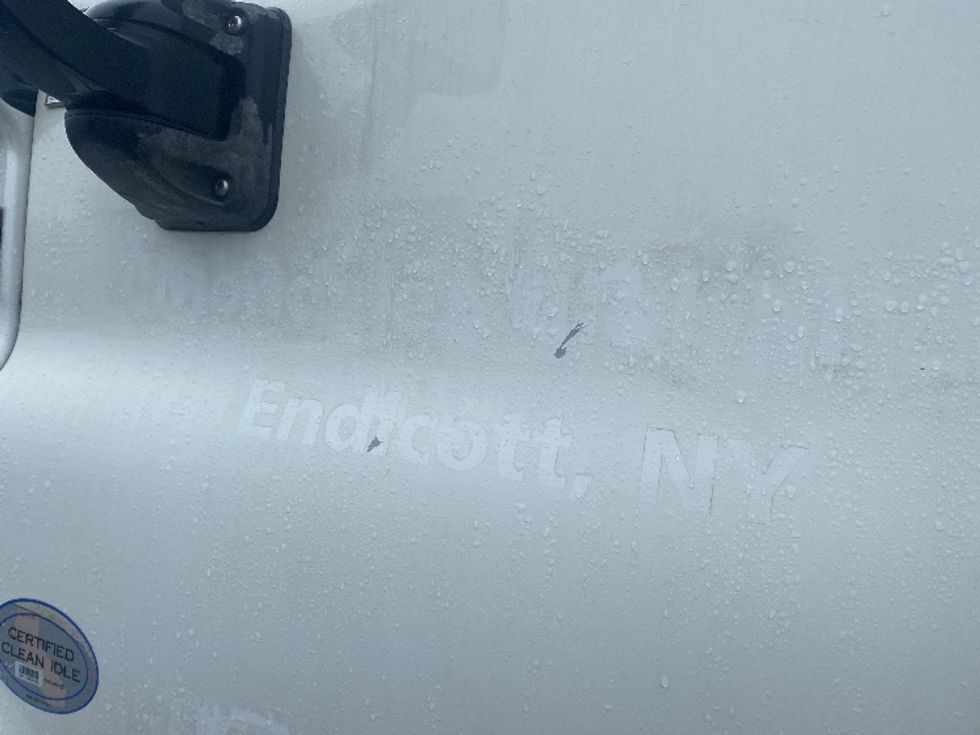 Day Cab Tractor-Heavy Duty Tractors-Freightliner-2017-Cascadia 11342ST-Binghamton-NY-576,601\n\t\tmiles-$ 17,750 - Image 19