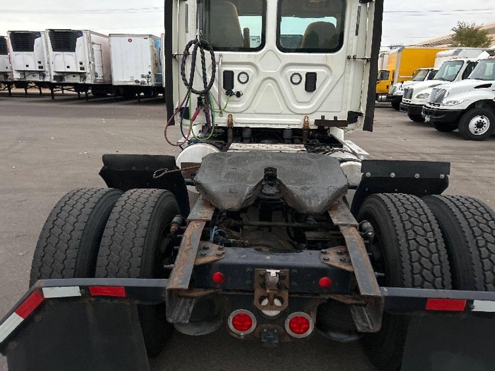 Day Cab Tractor-Heavy Duty Tractors-Freightliner-2017-Cascadia 11342ST-Brooklyn Park-MN-402,601\n\t\tmiles-$ 24,500 - Image 6