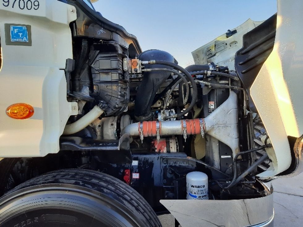 Day Cab Tractor-Heavy Duty Tractors-Freightliner-2017-Cascadia 11342ST-Fort Worth-TX-761,212\n\t\tmiles-$ 14,000 - Image 15