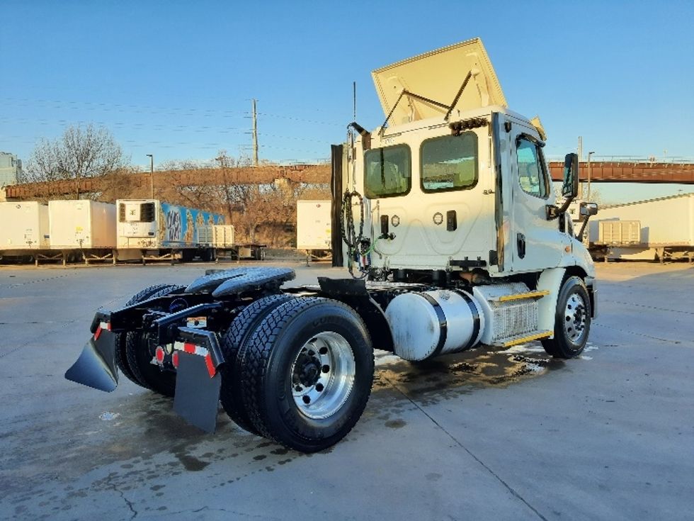 Day Cab Tractor-Heavy Duty Tractors-Freightliner-2017-Cascadia 11342ST-Fort Worth-TX-761,212\n\t\tmiles-$ 14,000 - Image 7