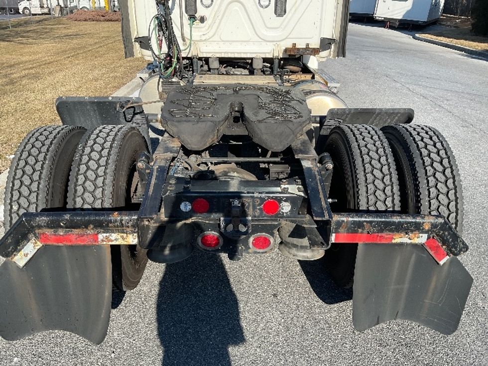 Day Cab Tractor-Heavy Duty Tractors-Freightliner-2017-Cascadia 11342ST-Harrisburg-PA-507,997\n\t\tmiles-$ 24,250 - Image 6