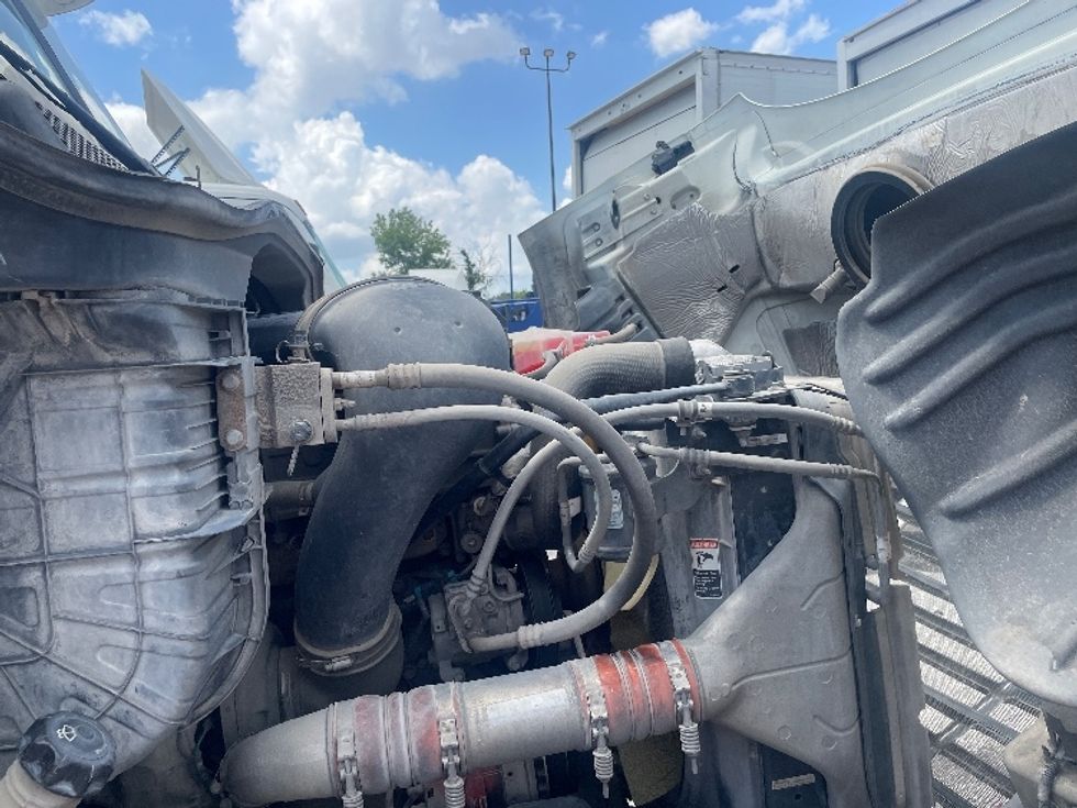 Day Cab Tractor-Heavy Duty Tractors-Freightliner-2017-Cascadia 11342ST-Houston-TX-328,370\n\t\tmiles-$ 31,750 - Image 14