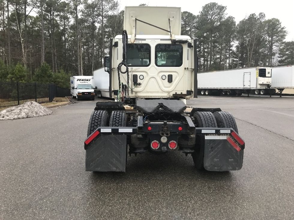 Day Cab Tractor-Heavy Duty Tractors-Freightliner-2017-Cascadia 11342ST-Prince George-VA-386,868\n\t\tmiles-$ 25,500 - Image 6