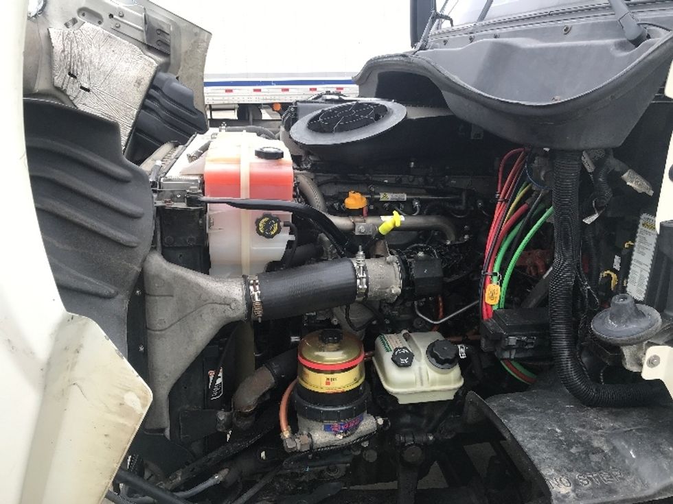 Day Cab Tractor-Heavy Duty Tractors-Freightliner-2017-Cascadia 11342ST-Prince George-VA-544,593\n\t\tmiles-$ 25,250 - Image 16