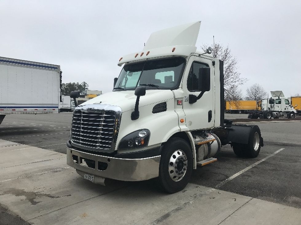 Day Cab Tractor-Heavy Duty Tractors-Freightliner-2017-Cascadia 11342ST-Prince George-VA-544,593\n\t\tmiles-$ 25,250 - Image 3