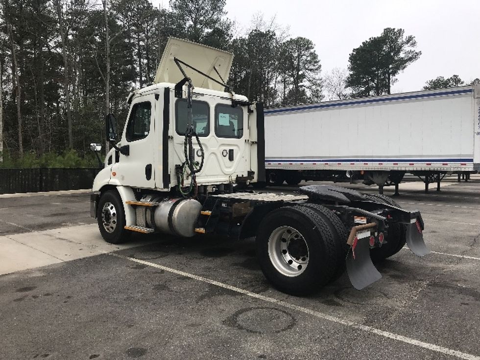 Day Cab Tractor-Heavy Duty Tractors-Freightliner-2017-Cascadia 11342ST-Prince George-VA-544,593\n\t\tmiles-$ 25,250 - Image 5