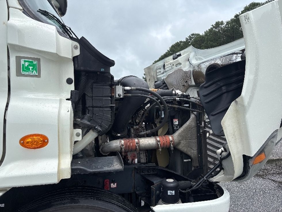 Day Cab Tractor-Heavy Duty Tractors-Freightliner-2017-Cascadia 11342ST-Prince George-VA-639,778\n\t\tmiles-$ 19,500 - Image 15