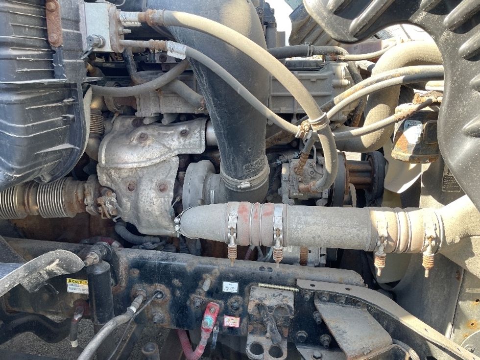 Day Cab Tractor-Heavy Duty Tractors-Freightliner-2017-Cascadia 12564ST-Chicago (Melrose Park)-IL-334,588\n\t\tmiles-$ 40,500 - Image 15