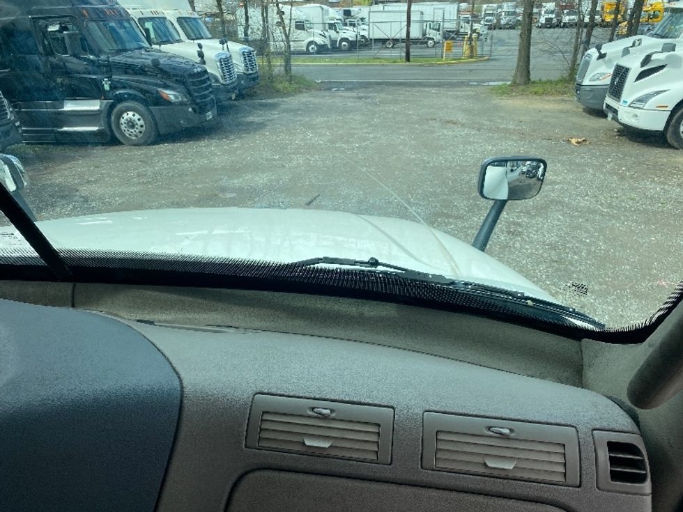 Day Cab Tractor-Heavy Duty Tractors-Freightliner-2017-Cascadia 12564ST-Dayton-NJ-448,076\n\t\tmiles-$ 38,750 - Image 13