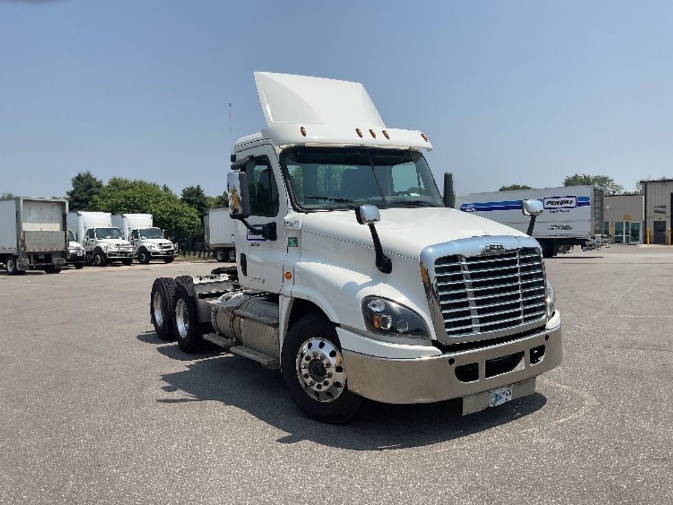 Your Next Used 2017 Freightliner Cascadia 12564ST, 173011, Is For Sale