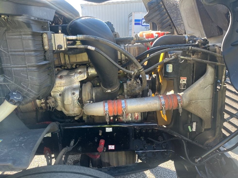 Day Cab Tractor-Heavy Duty Tractors-Freightliner-2017-Cascadia 12564ST-Greer-SC-501,312\n\t\tmiles-$ 30,500 - Image 15