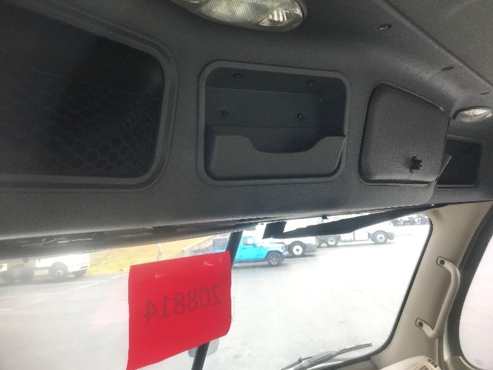 Day Cab Tractor-Heavy Duty Tractors-Freightliner-2017-Cascadia 12564ST-Harrisburg-PA-401,841\n\t\tmiles-$ 37,750 - Image 18