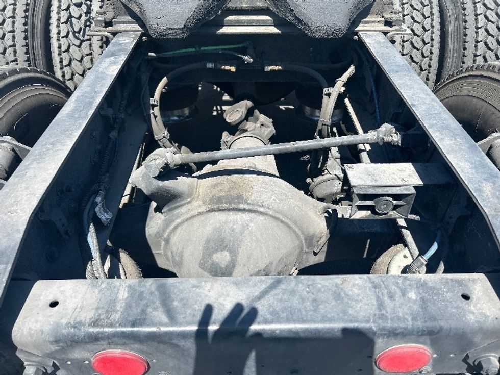 Day Cab Tractor-Heavy Duty Tractors-Freightliner-2017-Cascadia 12564ST-Las Vegas-NV-91,708\n\t\tmiles-$ 36,250 - Image 6