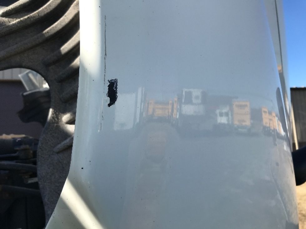 Day Cab Tractor-Heavy Duty Tractors-Freightliner-2017-Cascadia 12564ST-Londonderry-NH-346,803\n\t\tmiles-$ 35,500 - Image 19