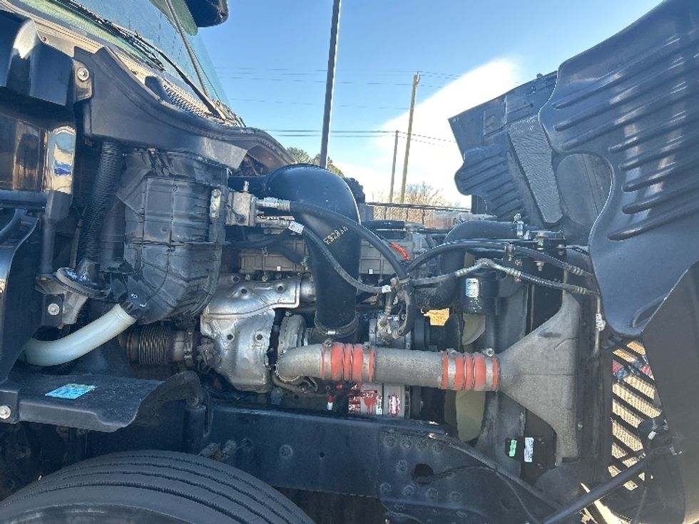 Day Cab Tractor-Heavy Duty Tractors-Freightliner-2017-Cascadia 12564ST-Lowell-AR-452,430\n\t\tmiles-$ 31,500 - Image 15