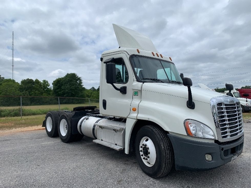 Used Day Cab Trucks for Sale in AL Penske Used Trucks