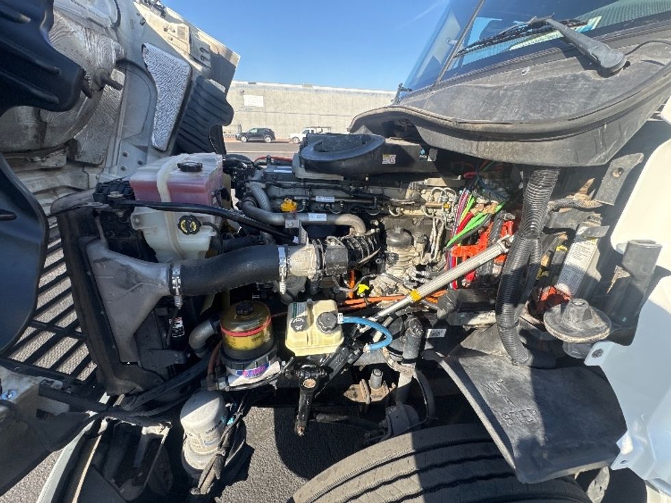 Day Cab Tractor-Heavy Duty Tractors-Freightliner-2017-Cascadia 12564ST-Phoenix-AZ-437,312\n\t\tmiles-$ 33,750 - Image 16