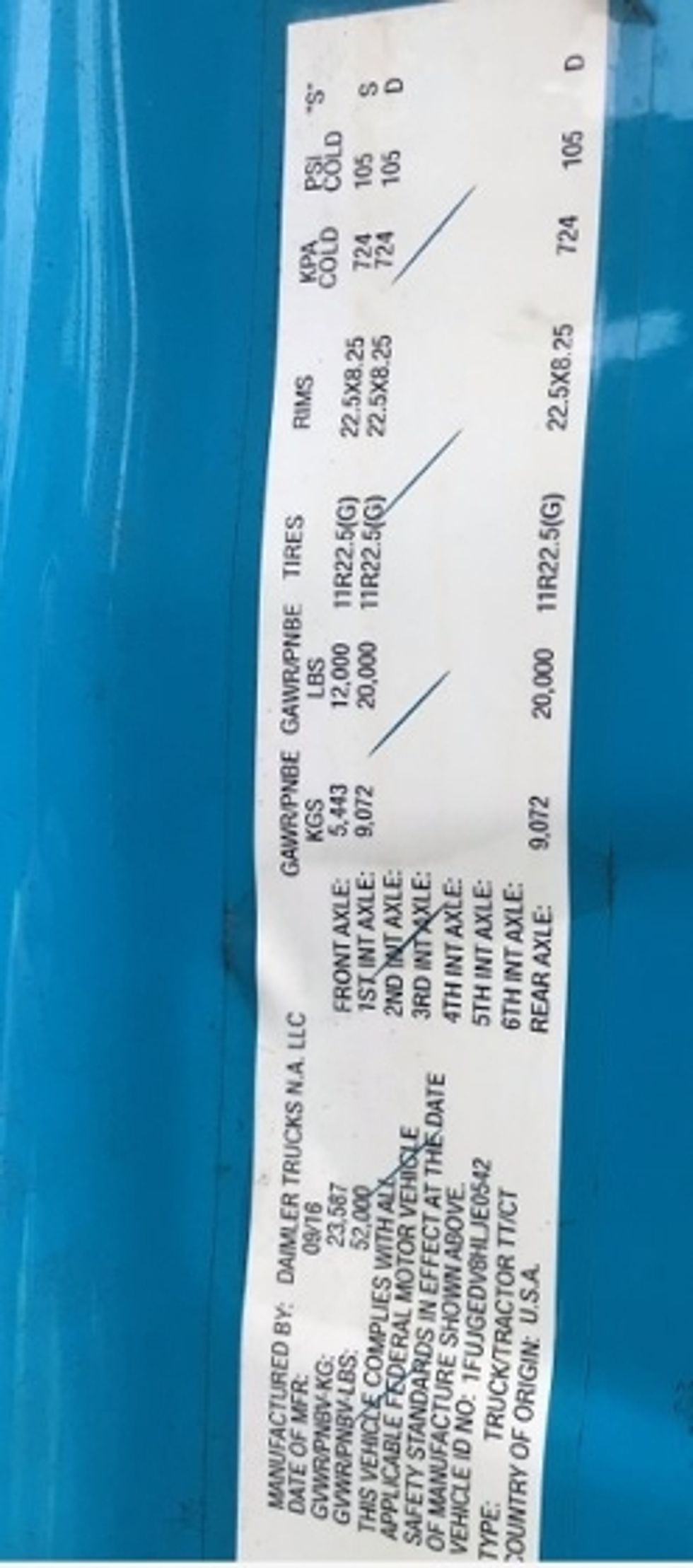 Day Cab Tractor-Heavy Duty Tractors-Freightliner-2017-Cascadia 12564ST-Westfield-MA-349,600\n\t\tmiles-$ 33,000 - Image 17