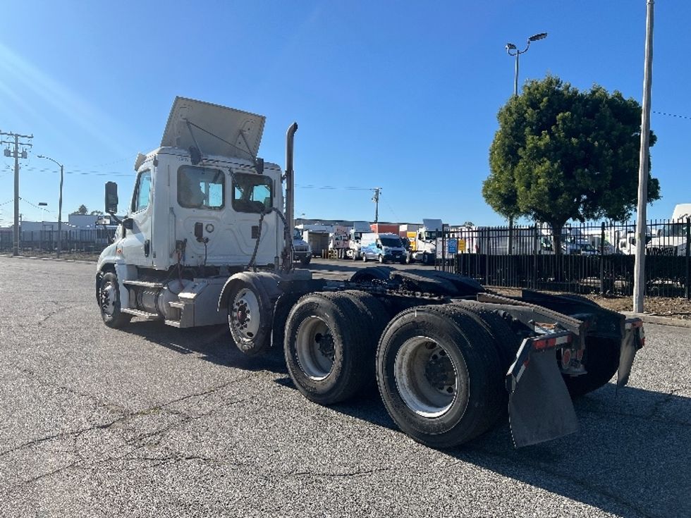Day Cab Tractor-Heavy Duty Tractors-Freightliner-2017-Cascadia 12584ST-Torrance-CA-79,088\n\t\tmiles-$ 68,000 - Image 5