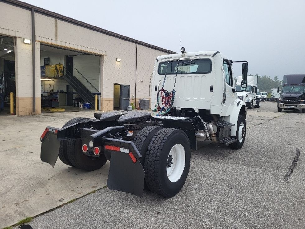 Day Cab Tractor-Heavy Duty Tractors-Freightliner-2017-M2-Cookeville-TN-223,195\n\t\tmiles-$ 46,000 - Image 7