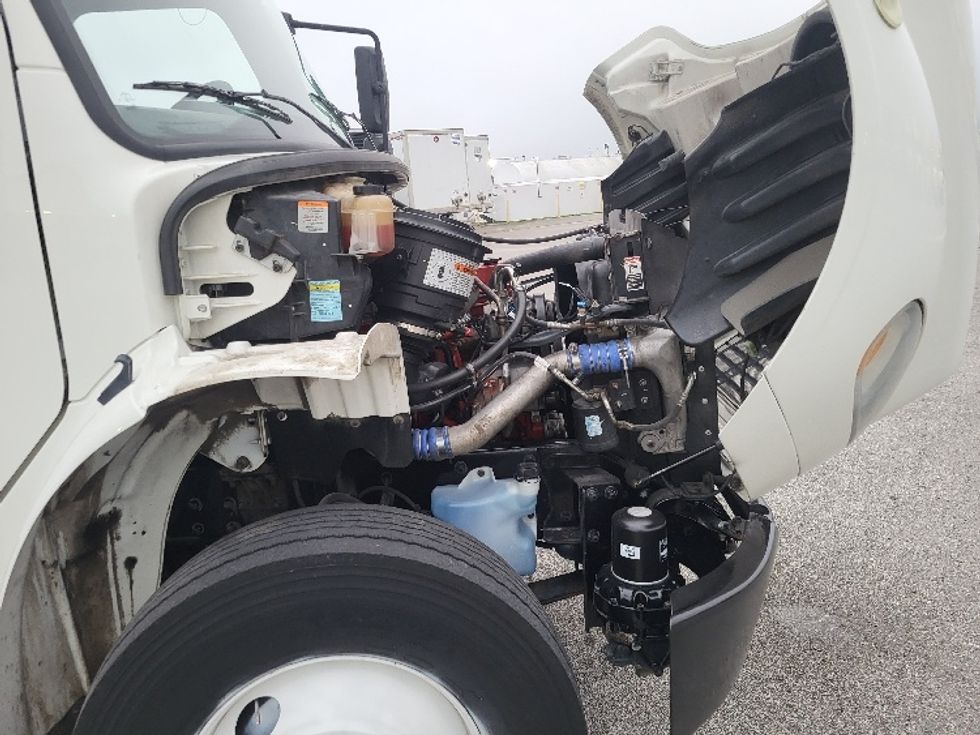 Day Cab Tractor-Heavy Duty Tractors-Freightliner-2017-M2-Morristown-TN-179,697\n\t\tmiles-$ 48,500 - Image 15