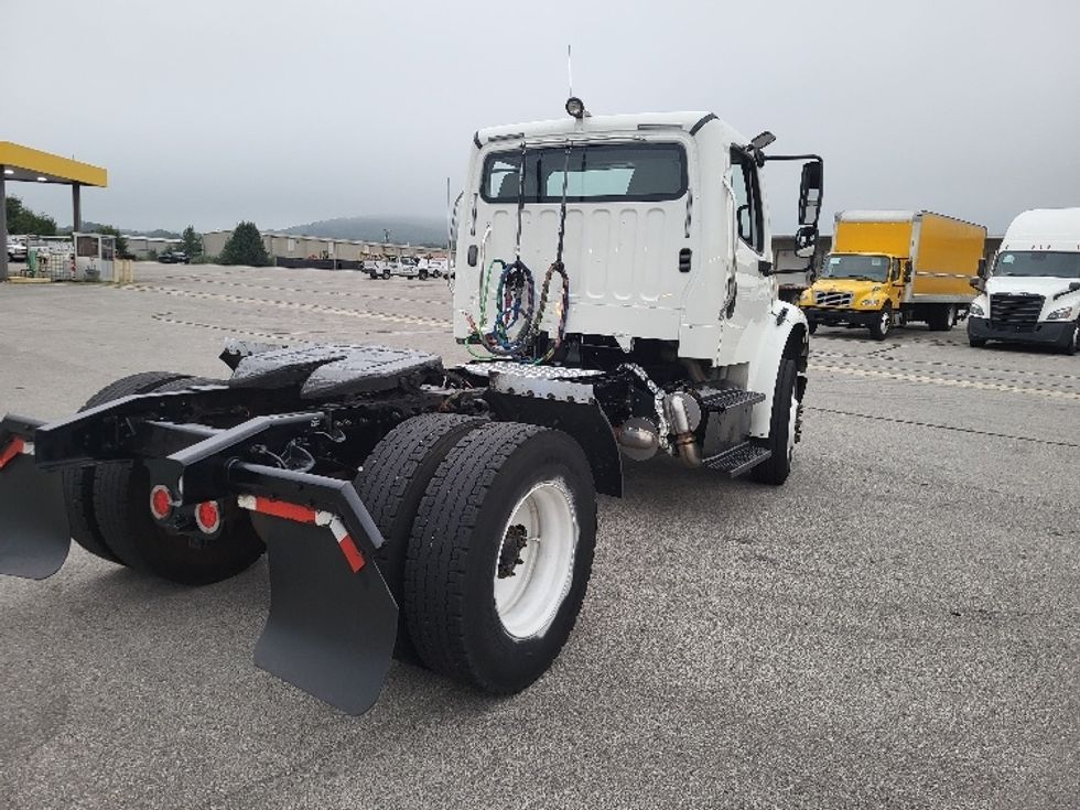 Day Cab Tractor-Heavy Duty Tractors-Freightliner-2017-M2-Morristown-TN-179,697\n\t\tmiles-$ 48,500 - Image 7