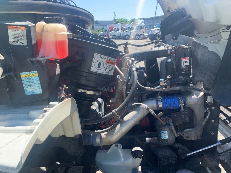 Day Cab Tractor-Heavy Duty Tractors-Freightliner-2017-M2-Nashville (Mount Juliet)-TN-152,707\n\t\tmiles-$ 49,000 - Image 15