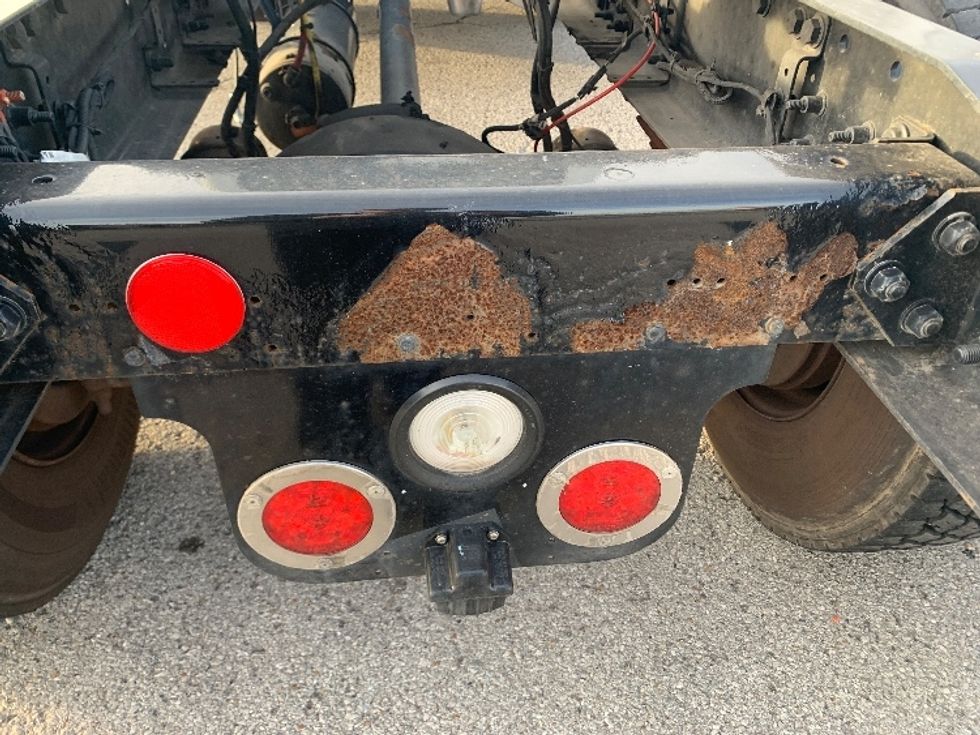 Day Cab Tractor-Heavy Duty Tractors-Freightliner-2017-M2-Nashville (Mount Juliet)-TN-211,198\n\t\tmiles-$ 45,500 - Image 17