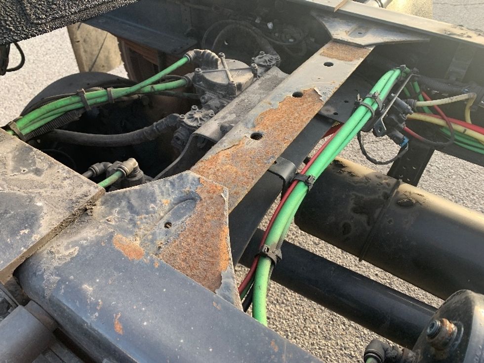 Day Cab Tractor-Heavy Duty Tractors-Freightliner-2017-M2-Nashville (Mount Juliet)-TN-211,198\n\t\tmiles-$ 45,500 - Image 18