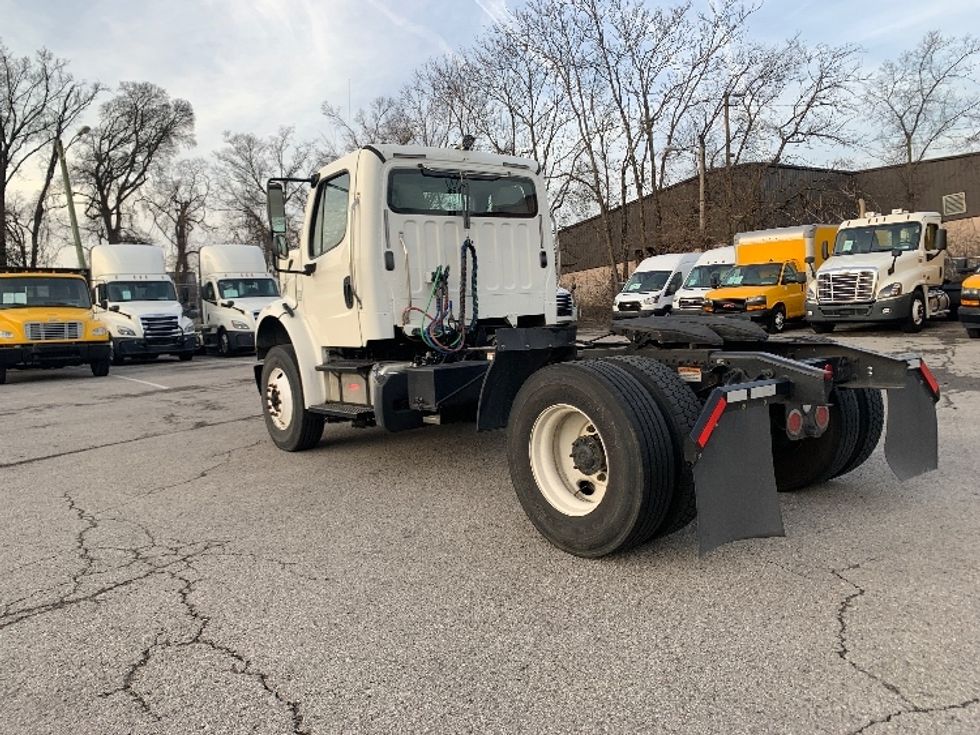 Day Cab Tractor-Heavy Duty Tractors-Freightliner-2017-M2-Nashville (Mount Juliet)-TN-227,395\n\t\tmiles-$ 44,750 - Image 5