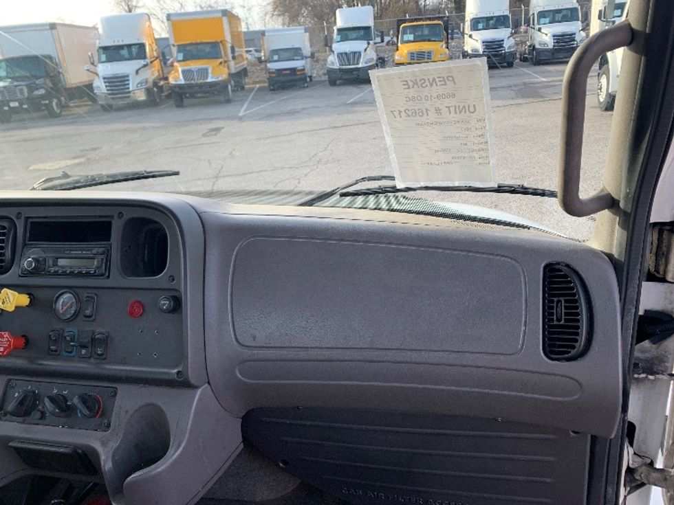 Day Cab Tractor-Heavy Duty Tractors-Freightliner-2017-M2-Nashville (Mount Juliet)-TN-255,000\n\t\tmiles-$ 43,250 - Image 13