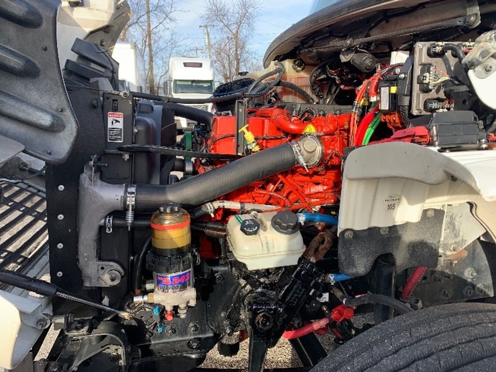 Day Cab Tractor-Heavy Duty Tractors-Freightliner-2017-M2-Nashville (Mount Juliet)-TN-255,000\n\t\tmiles-$ 43,250 - Image 16