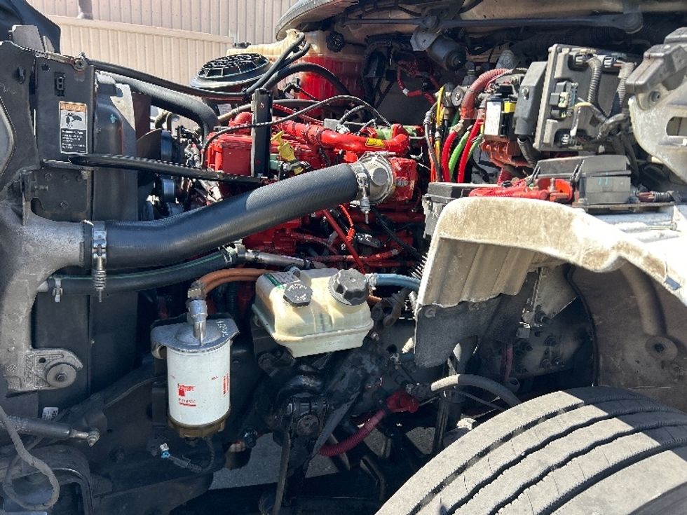 Day Cab Tractor-Heavy Duty Tractors-Freightliner-2017-M2-Torrance-CA-272,409\n\t\tmiles-$ 43,250 - Image 16
