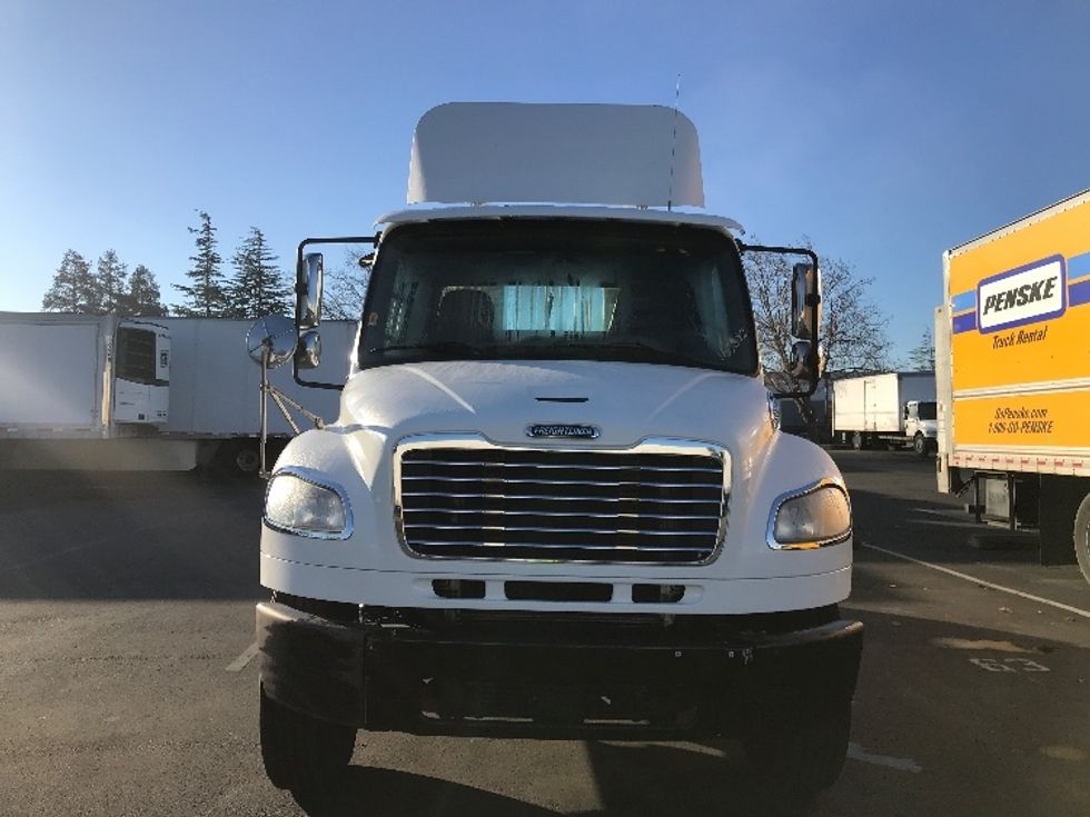 Day Cab Tractor-Heavy Duty Tractors-Freightliner-2017-M2-West Sacramento-CA-158,638\n\t\tmiles-$ 51,250 - Image 1