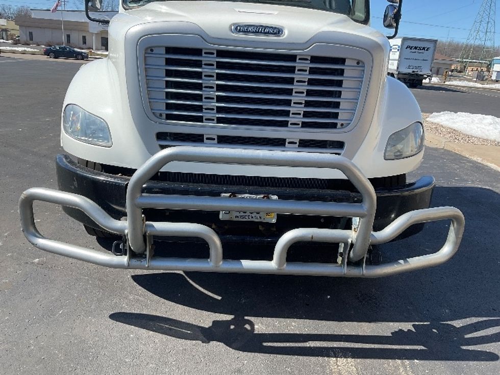 Day Cab Tractor-Heavy Duty Tractors-Freightliner-2017-M211242S-Neenah-WI-231,207\n\t\tmiles-$ 25,250 - Image 17