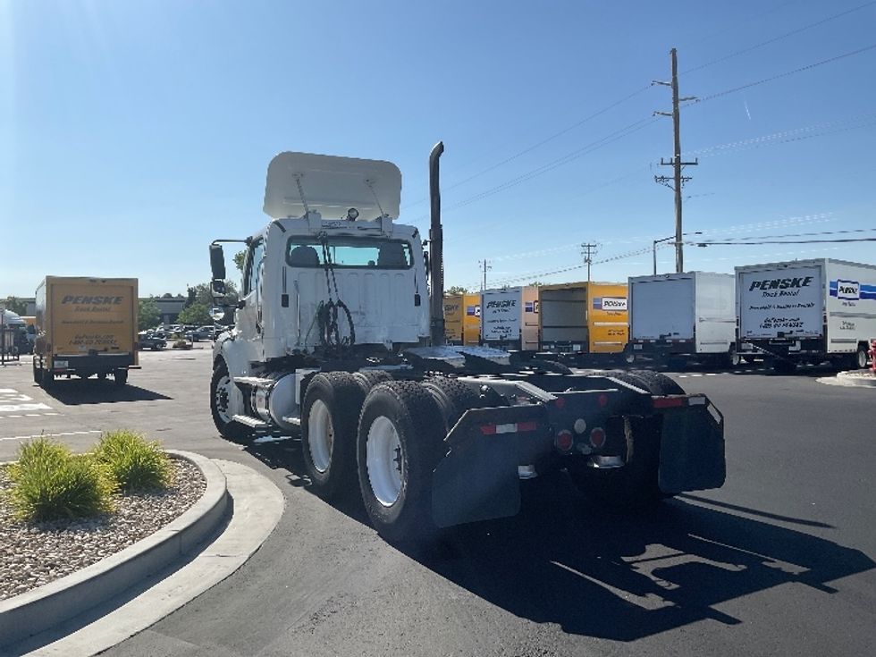 Day Cab Tractor-Heavy Duty Tractors-Freightliner-2017-M211264S-Boise-ID-237,937\n\t\tmiles-$ 22,500 - Image 5