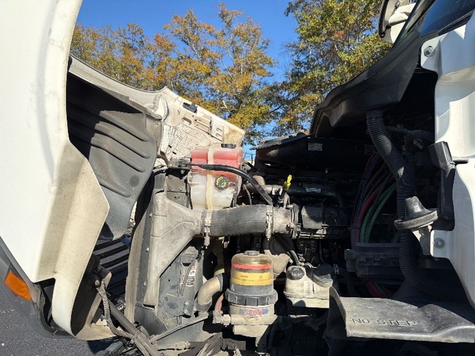 Day Cab Tractor-Heavy Duty Tractors-Freightliner-2018-Cascadia 11342ST-Atlanta-GA-670,380\n\t\tmiles-$ 15,000 - Image 16