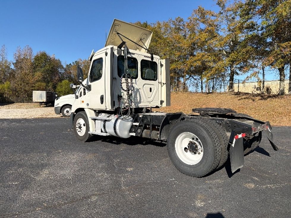 Day Cab Tractor-Heavy Duty Tractors-Freightliner-2018-Cascadia 11342ST-Atlanta-GA-670,380\n\t\tmiles-$ 15,000 - Image 5