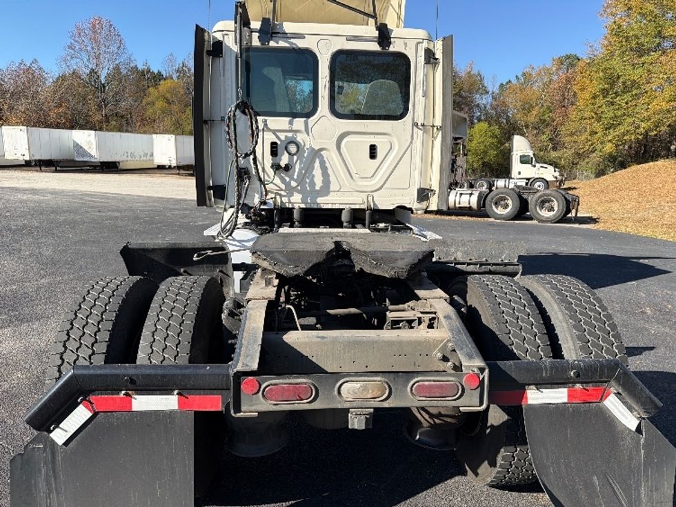Day Cab Tractor-Heavy Duty Tractors-Freightliner-2018-Cascadia 11342ST-Atlanta-GA-670,380\n\t\tmiles-$ 15,000 - Image 6