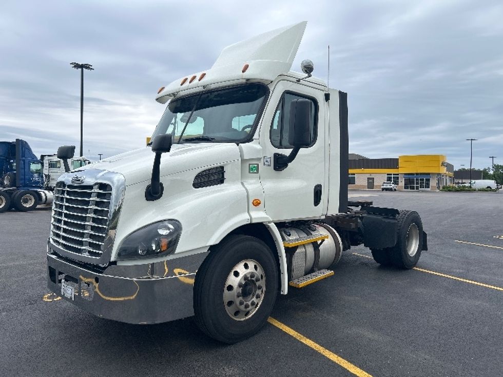 Day Cab Tractor-Heavy Duty Tractors-Freightliner-2018-Cascadia 11342ST-La Porte-IN-476,984\n\t\tmiles-$ 25,500 - Image 3