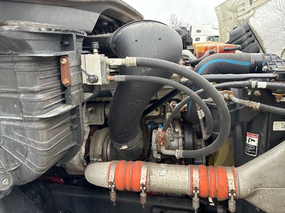 Day Cab Tractor-Heavy Duty Tractors-Freightliner-2018-Cascadia 11342ST-Parkersburg-WV-228,610\n\t\tmiles-$ 23,500 - Image 15